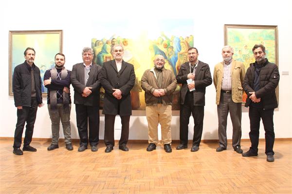 مدیرکل مرکز هنرهای تجسمی در بازدید از نمایشگاه «نور هدی نور حسین(ع) است و بس:
